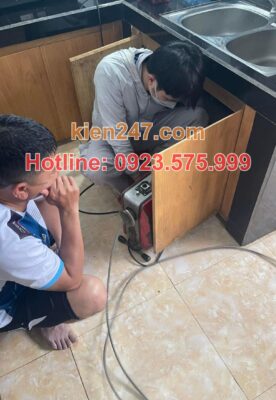 Thực trạng tắc cống nghiêm trọng tại khu vực Hoài Đức