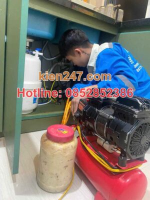 Thợ tại Kiến 247 luôn thực hiện theo quy trình chuẩn