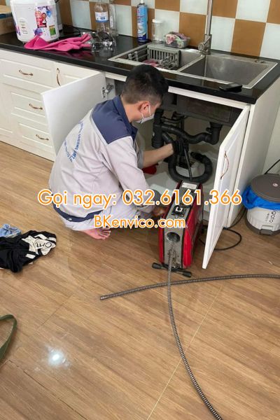 thông tắc chậu rửa bát tại long biên