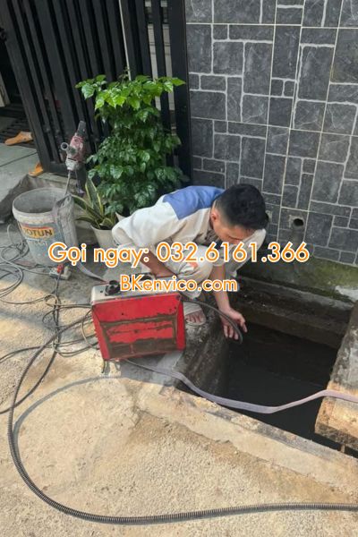 thông tắc cống tại trần duy hưng