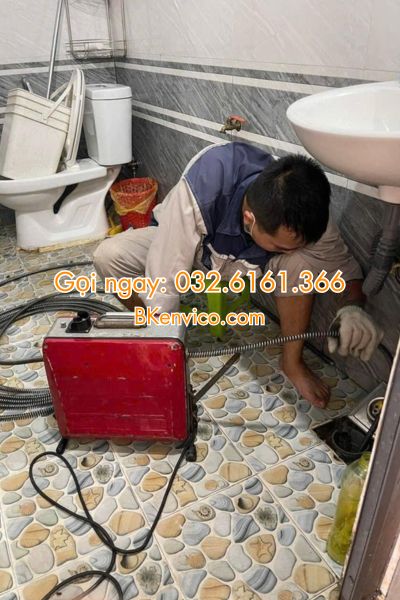 thông tắc cống tại xuân thủy